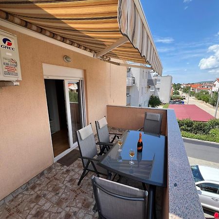 Apartment A&B Biograd Na Moru Bagian luar foto