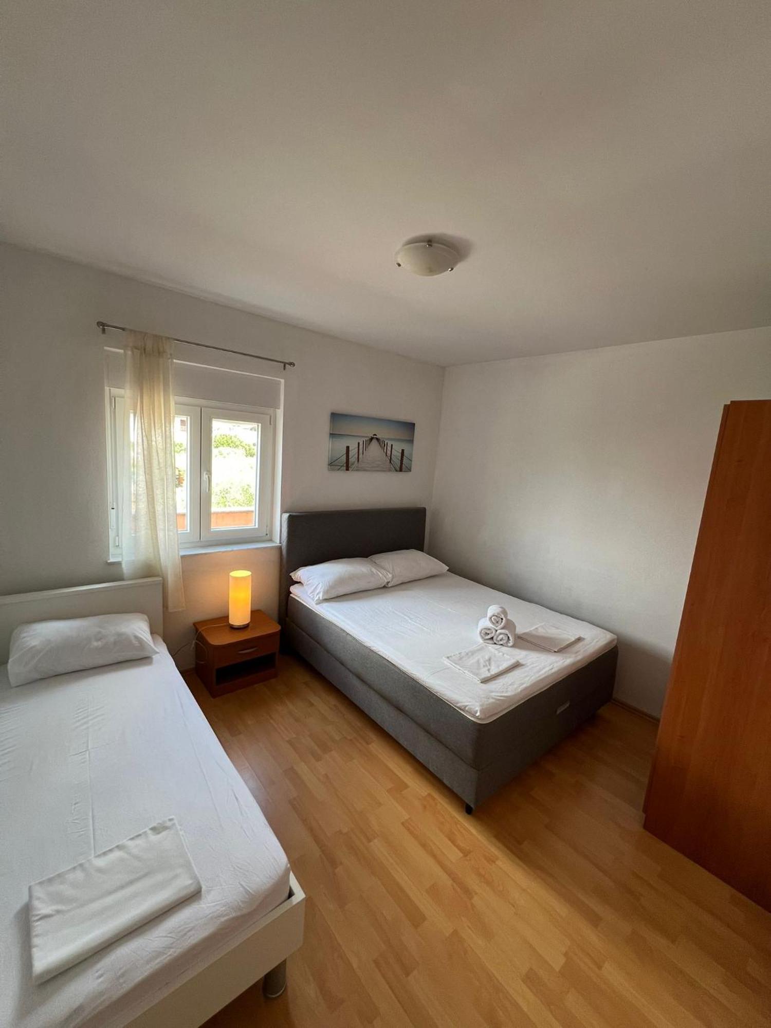 Apartment A&B Biograd Na Moru Bagian luar foto
